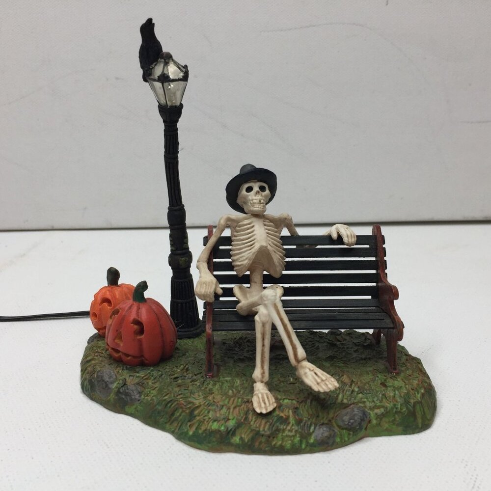 Halloween Village Accessories Resting My Bones Skeleton 56.53146 Department 56